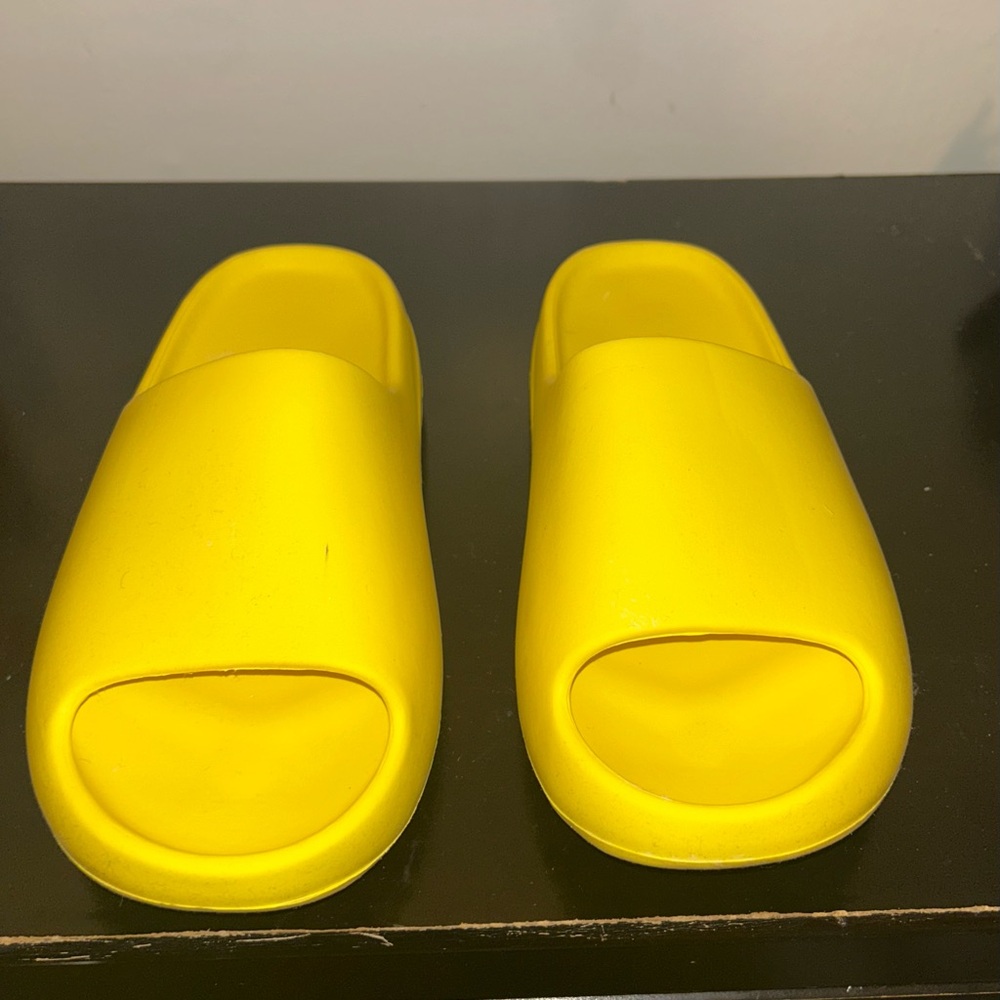 Unisex Sandals
